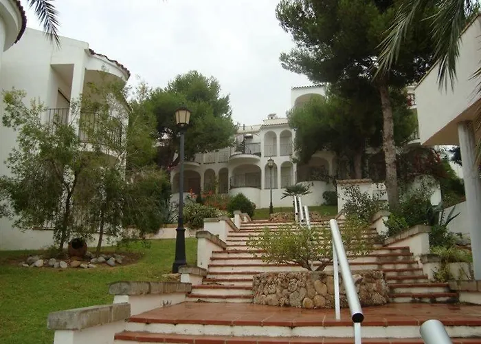 Del Moro Hotel *